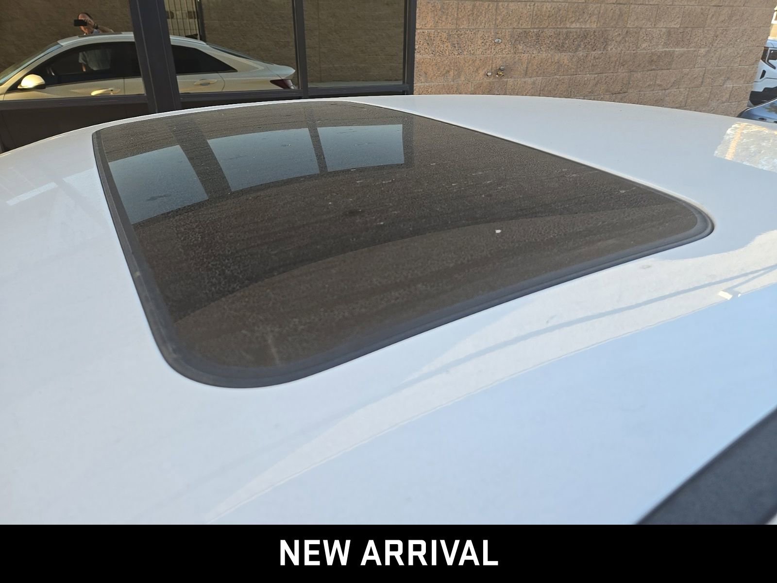 Used 2024 Hyundai Elantra SEL w/ Convenience Package image 4