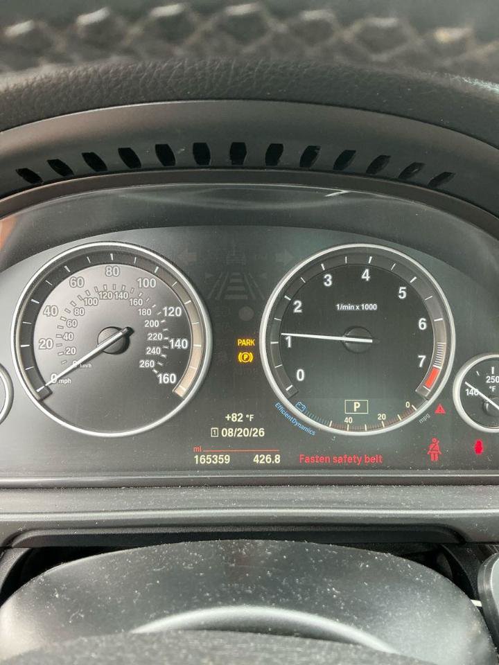 Used 2015 BMW 528i xDrive Sedan AWD/4WD image 8