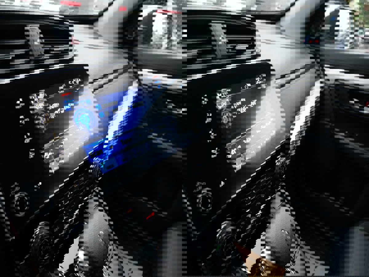 Used 2021 Honda CR-V Special Edition image 13