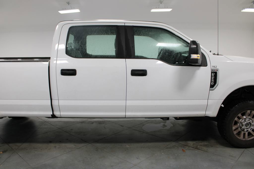 Used 2019 Ford F250 XL w/ STX Appearance Package image 11