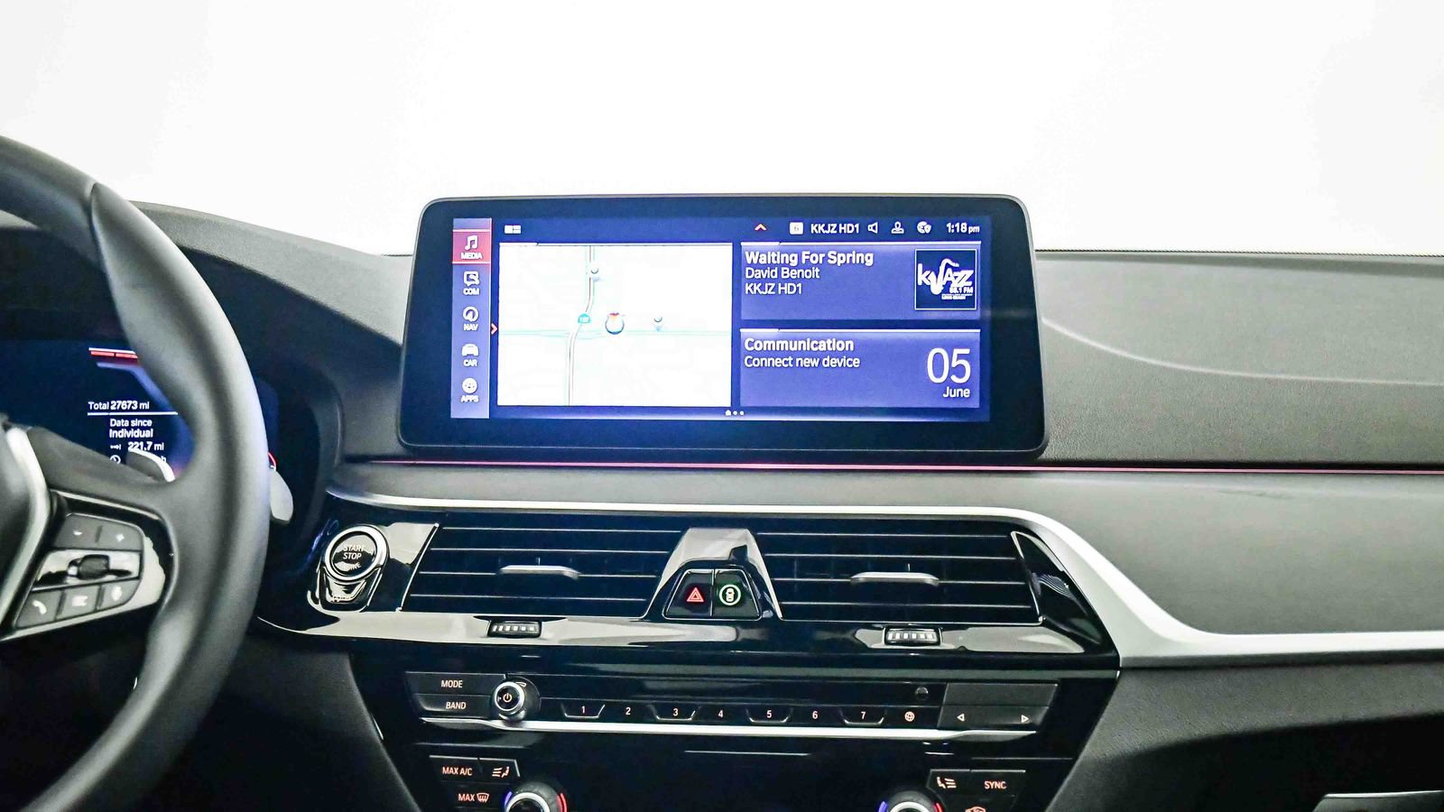 Used 2023 BMW 530i w/ Convenience Package RWD image 14