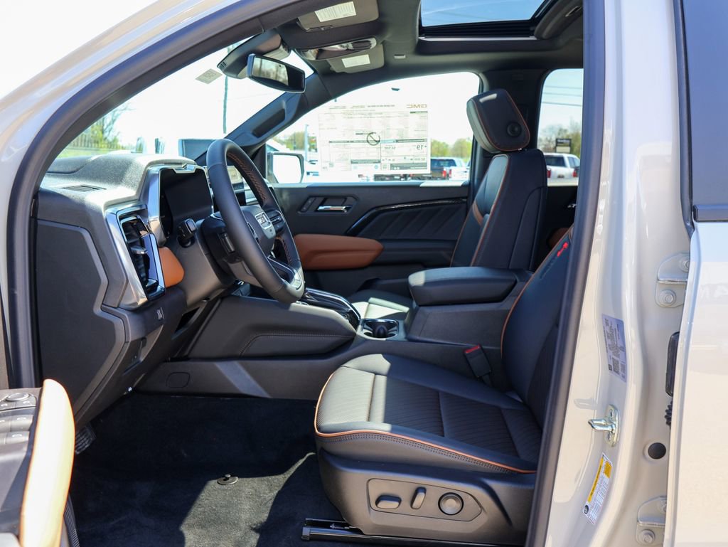 New 2026 GMC Canyon AT4 image 6