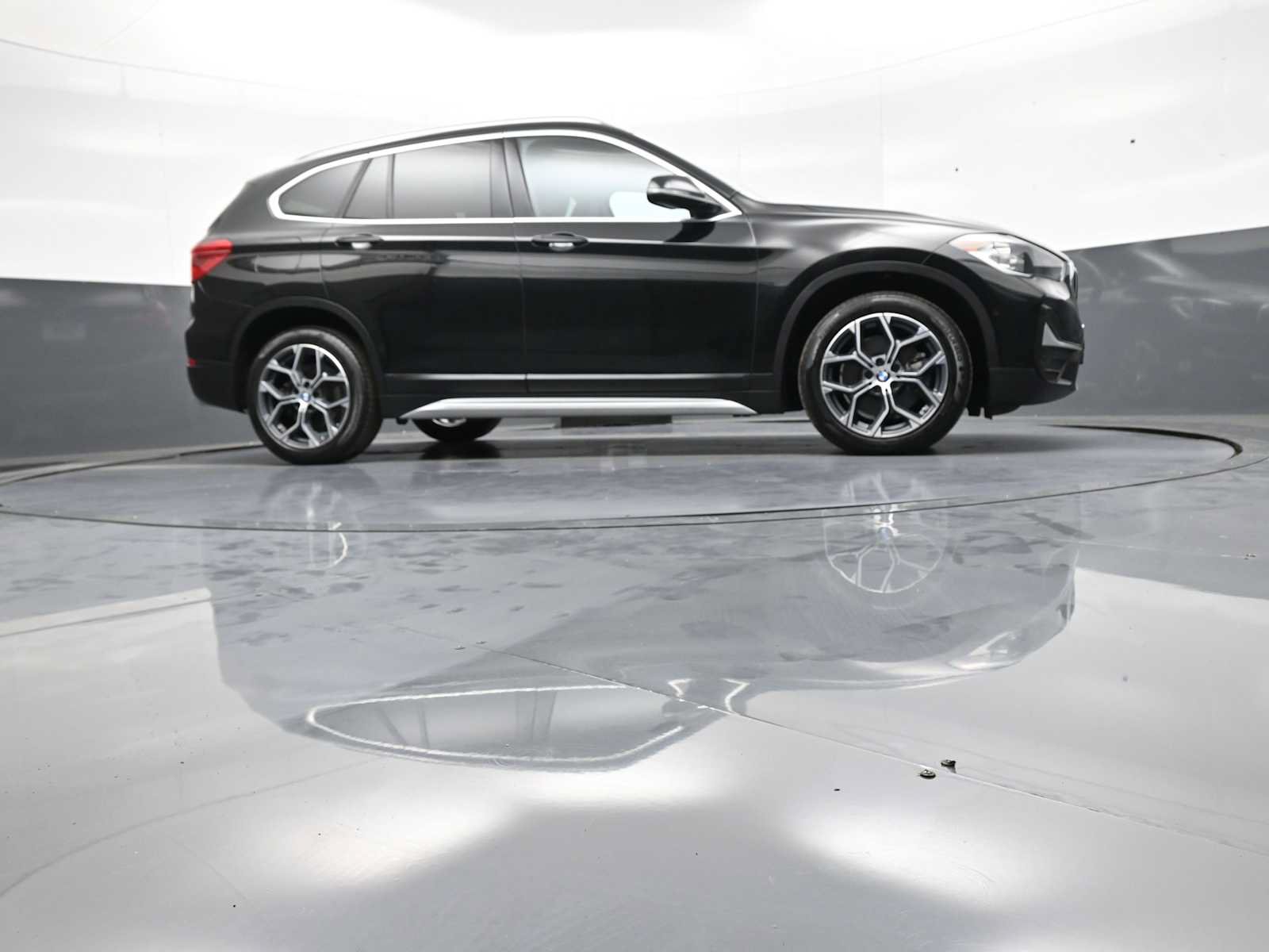 Used 2022 BMW X1 xDrive28i w/ Convenience Package AWD/4WD image 31