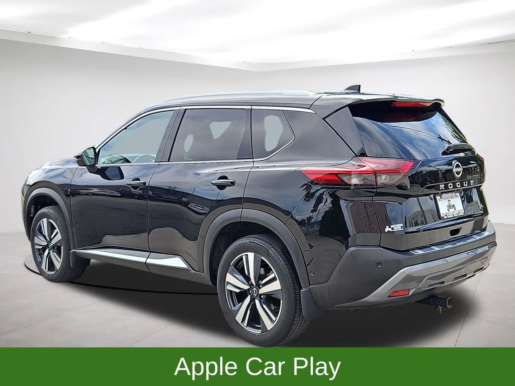 Used 2023 Nissan Rogue SL w/ SL Premium Package FWD image 5