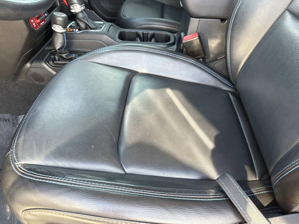 Used 2021 Jeep Wrangler Unlimited Rubicon 4xe image 26
