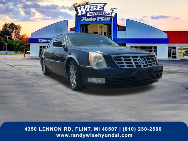 Used 2009 Cadillac DTS FWD image 1