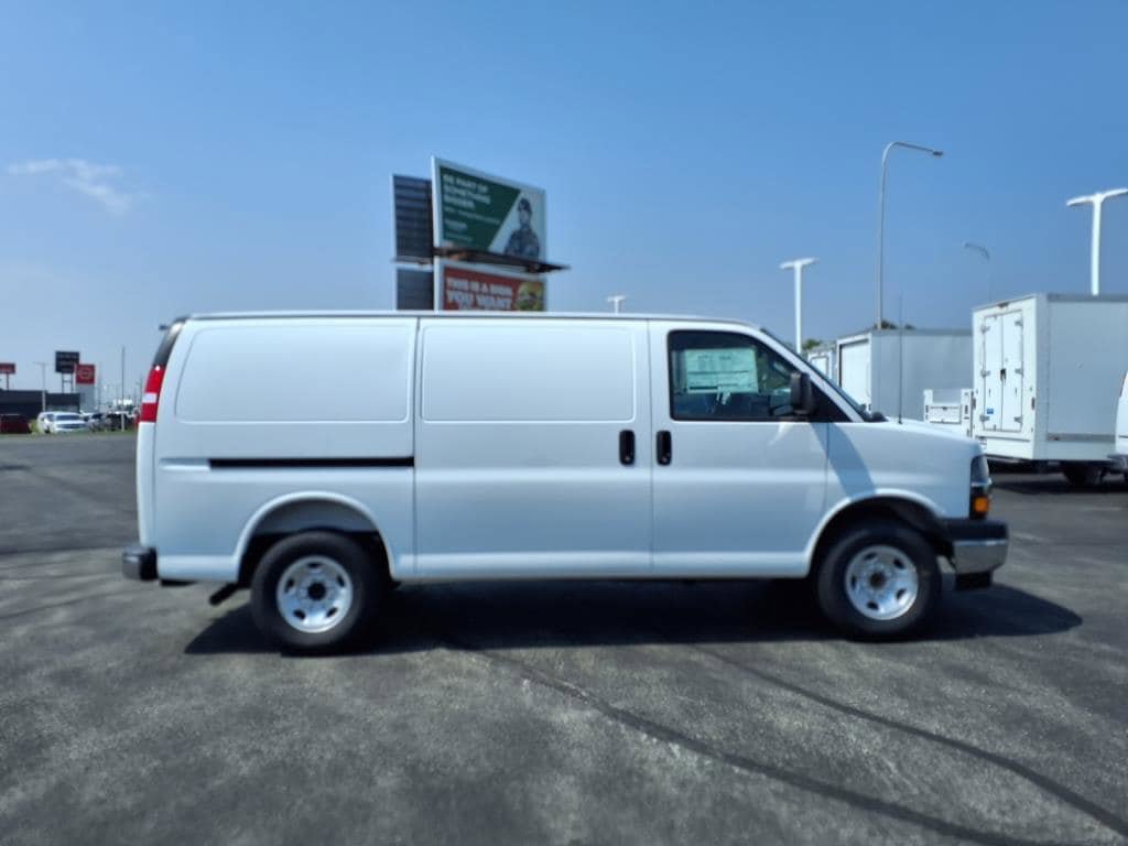 New 2025 Chevrolet Express 2500 w/ Driver Convenience Package RWD image 3