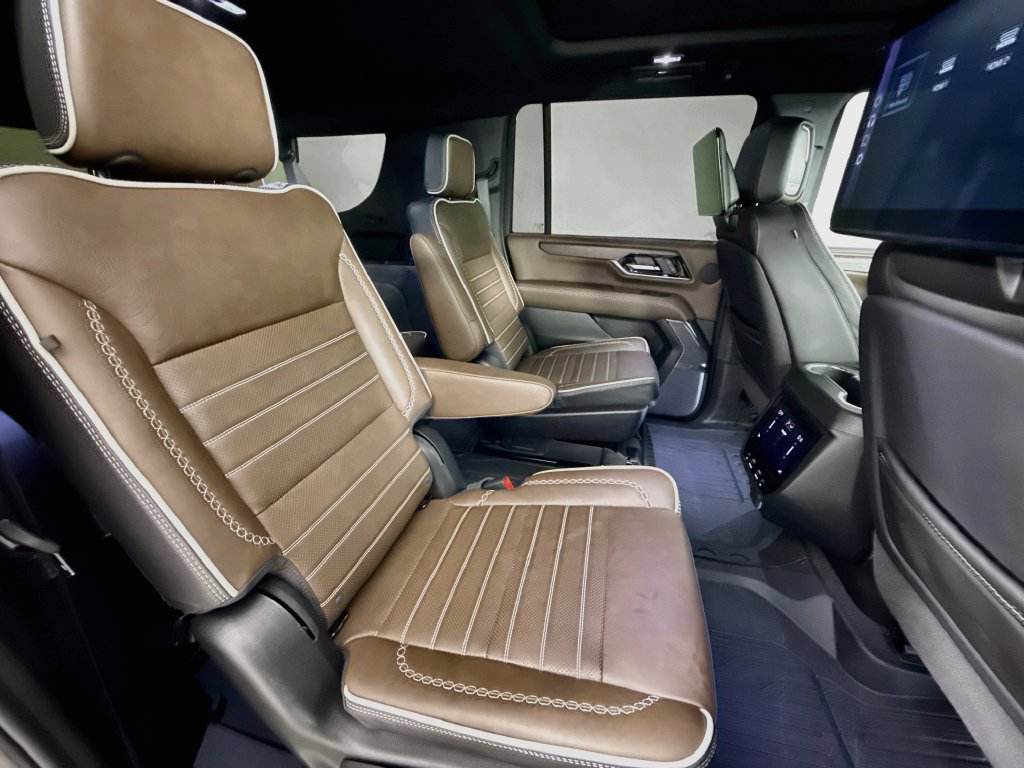Used 2026 GMC Yukon XL Denali Ultimate AWD/4WD image 31