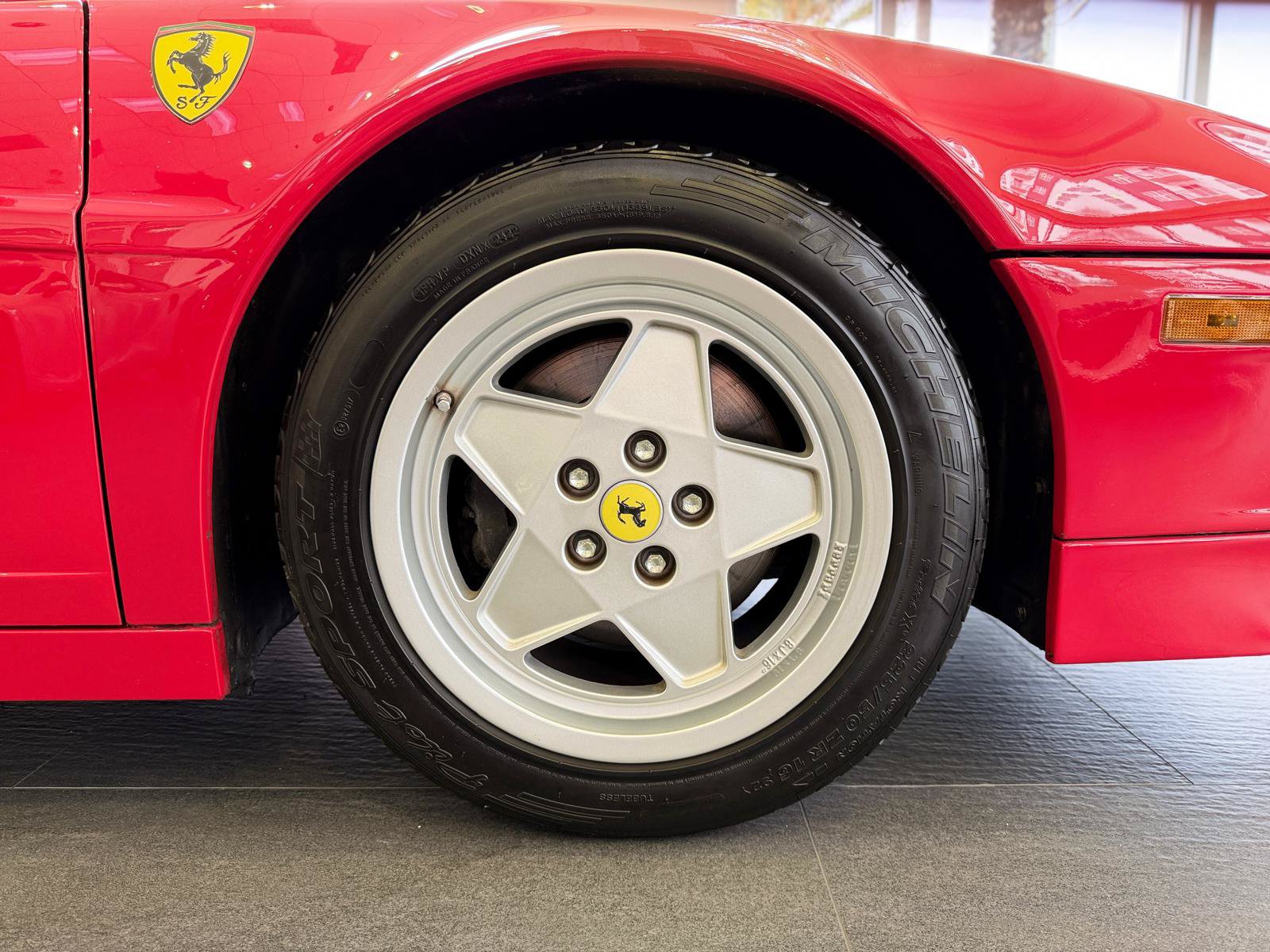 Used 1990 Ferrari Testarossa RWD image 48