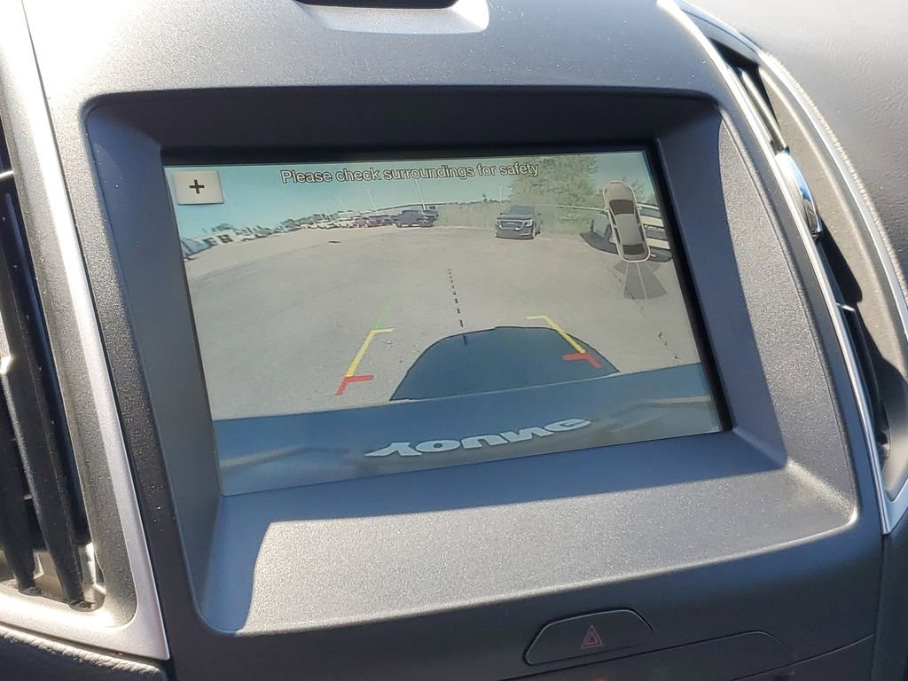 Used 2018 Ford Edge SEL w/ Equipment Group 201A AWD/4WD image 19