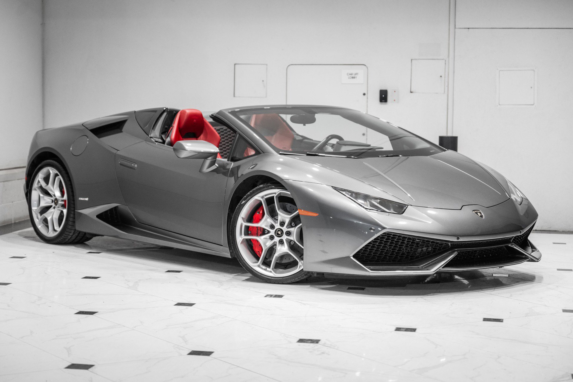 Used 2016 Lamborghini Huracan LP 610-4