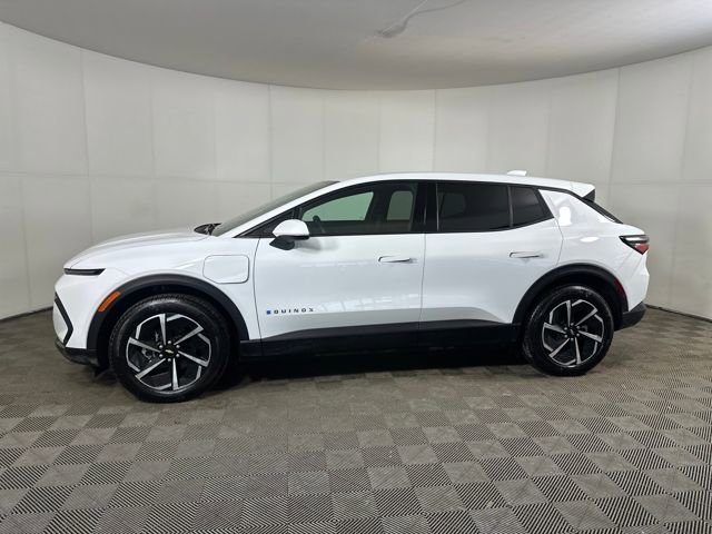 Used 2025 Chevrolet Equinox EV LT image 6