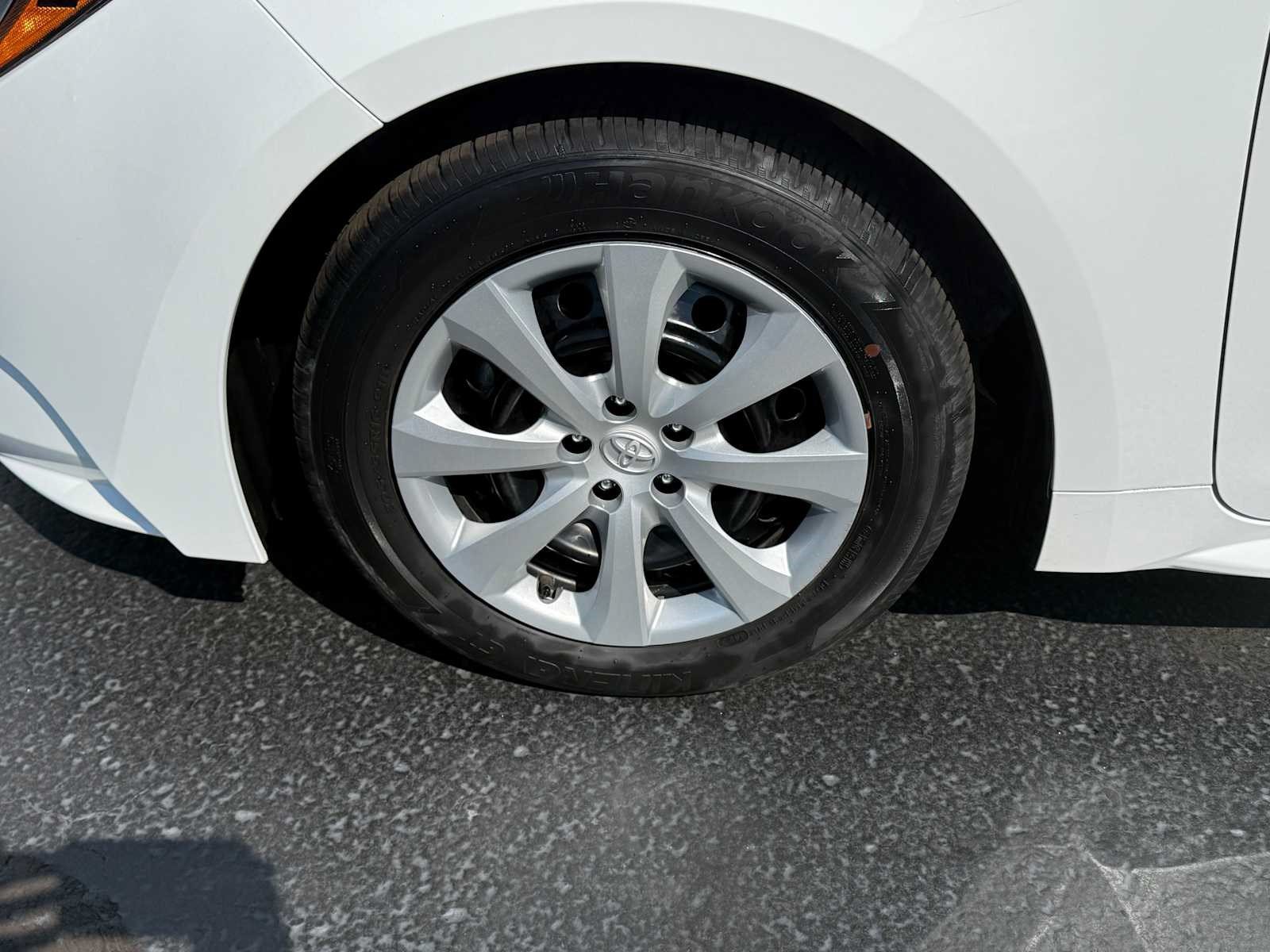 Certified 2024 Toyota Corolla LE FWD image 10