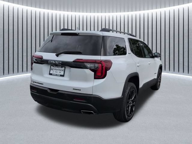 Certified 2023 GMC Acadia SLT w/ Elevation Edition AWD/4WD image 4
