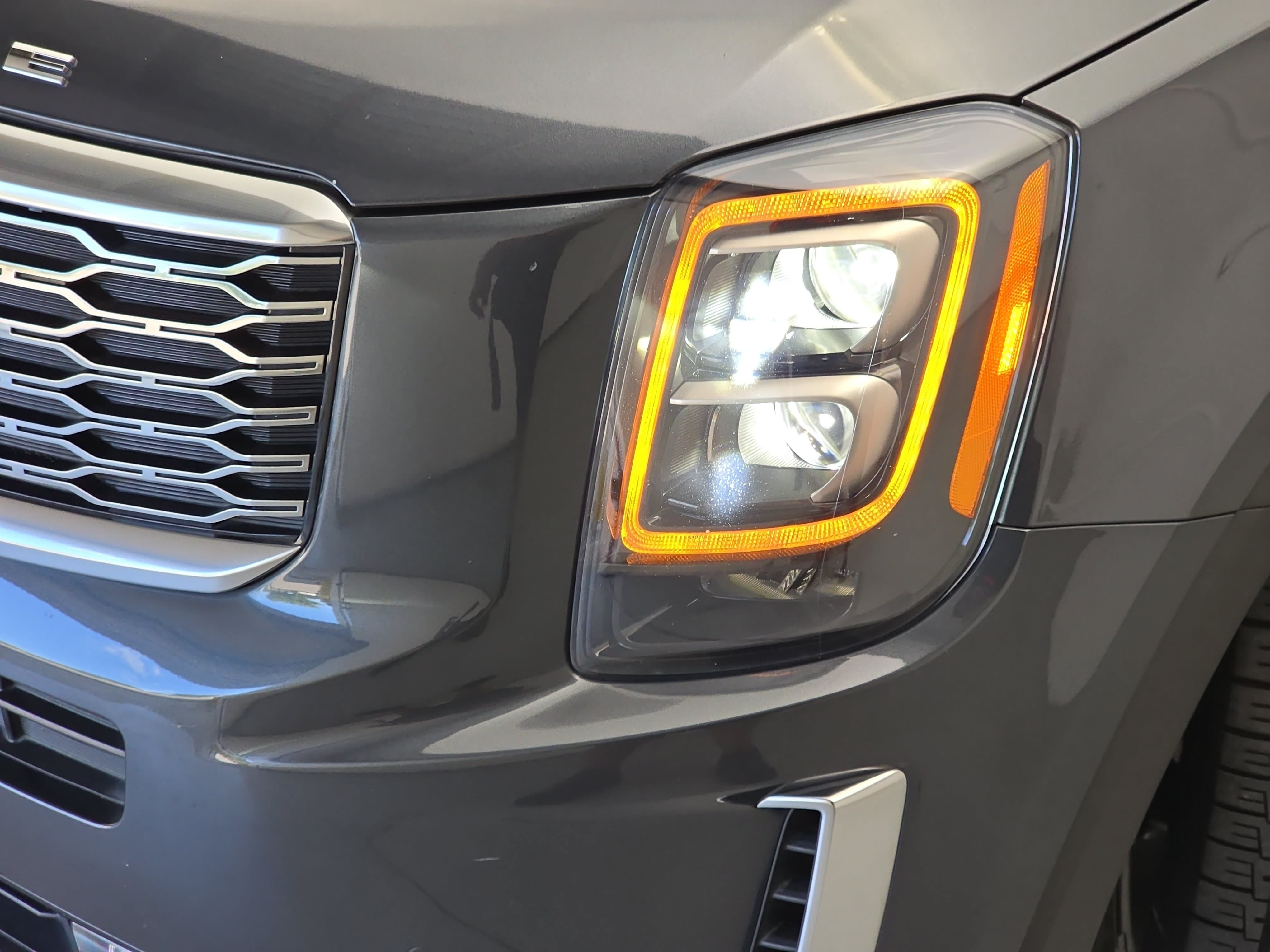 Used 2020 Kia Telluride SX w/ Towing Package AWD/4WD image 34