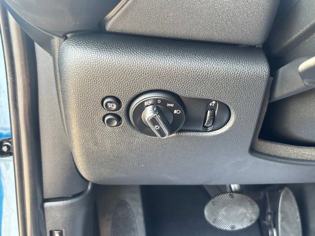 Used 2023 MINI Cooper S FWD image 13