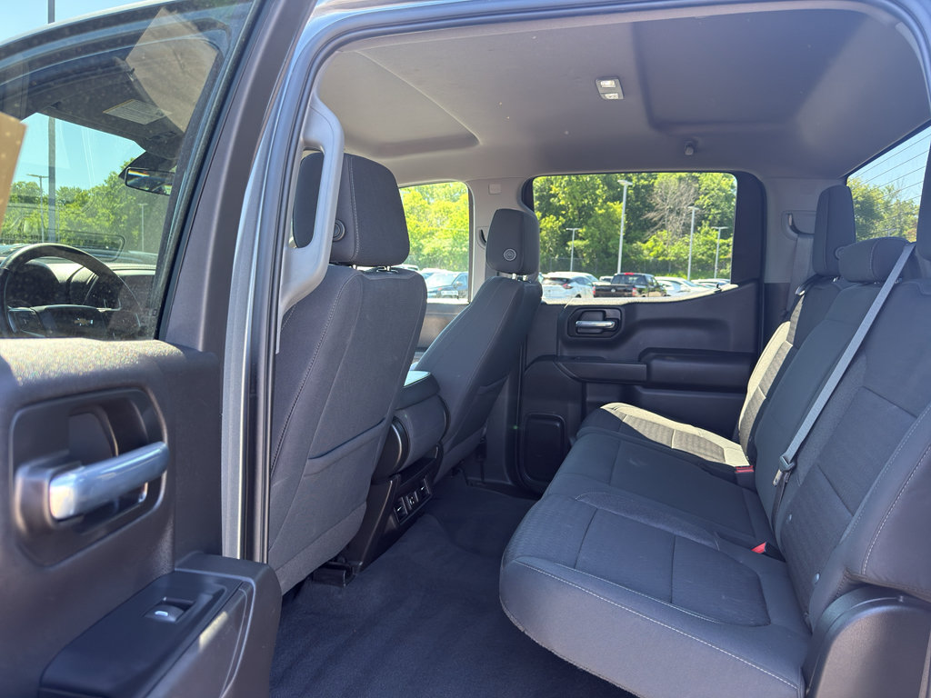 Certified 2021 Chevrolet Silverado 1500 LT AWD/4WD image 30