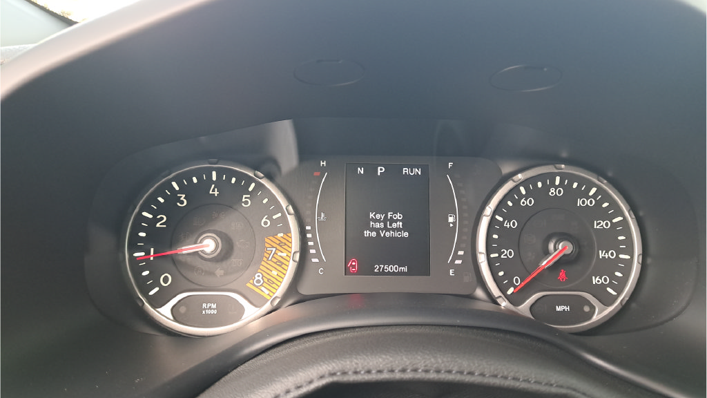 Used 2023 Jeep Renegade Latitude AWD/4WD image 19