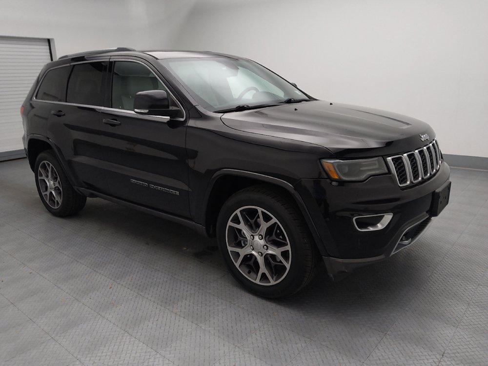 Used 2018 Jeep Grand Cherokee Limited AWD/4WD image 11