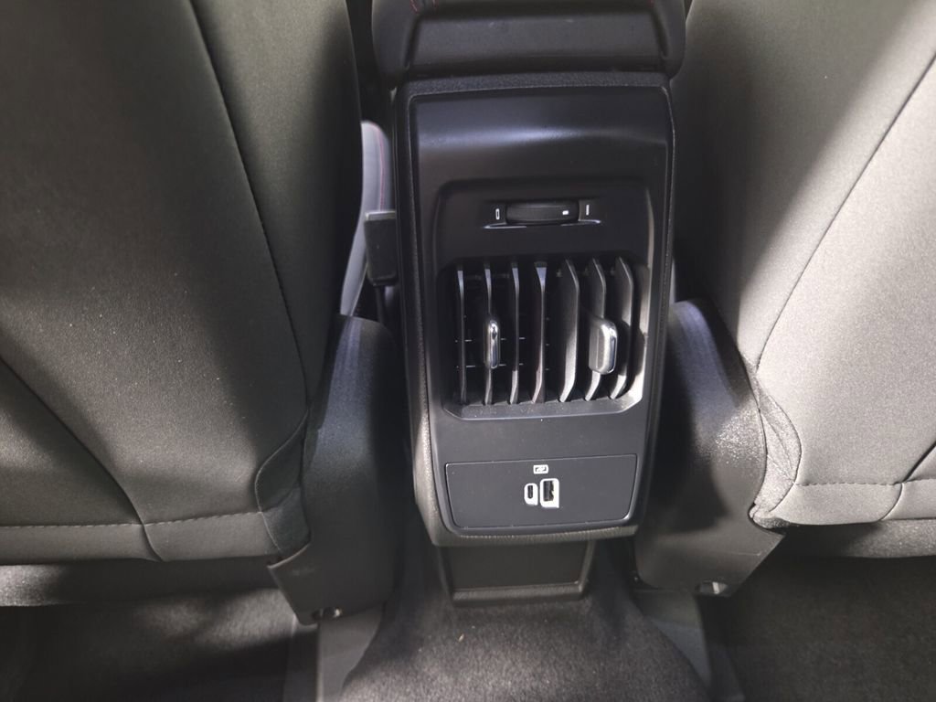 Certified 2025 Dodge Hornet R/T w/ Tech Pack image 27