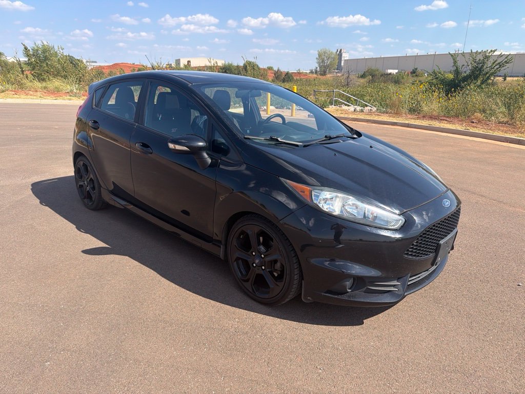 Used 2016 Ford Fiesta ST FWD image 3