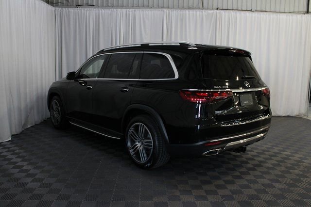 New 2026 Mercedes-Benz GLS 450 4MATIC image 4
