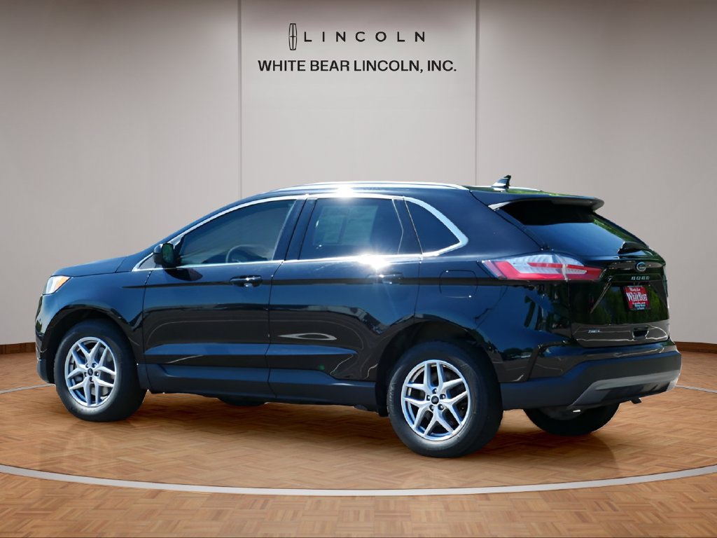 Used 2024 Ford Edge SEL w/ Convenience Package AWD/4WD image 7