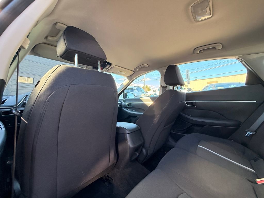Used 2022 Hyundai Sonata SEL FWD image 13