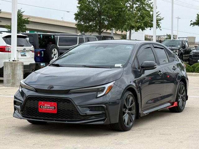 Used 2025 Toyota Corolla SE FWD image 8