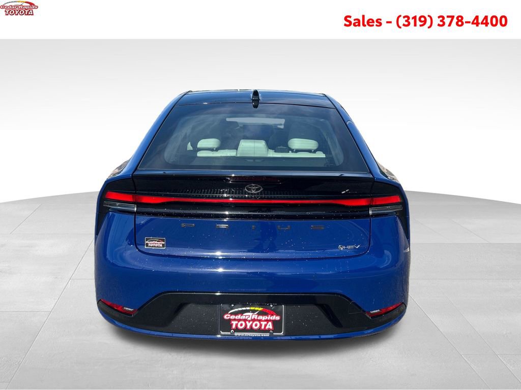 New 2026 Toyota Prius XLE FWD image 4