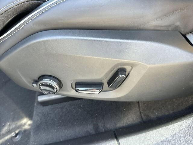 New 2024 Volvo XC60 T8 Polestar w/ Protection Package Premier image 18