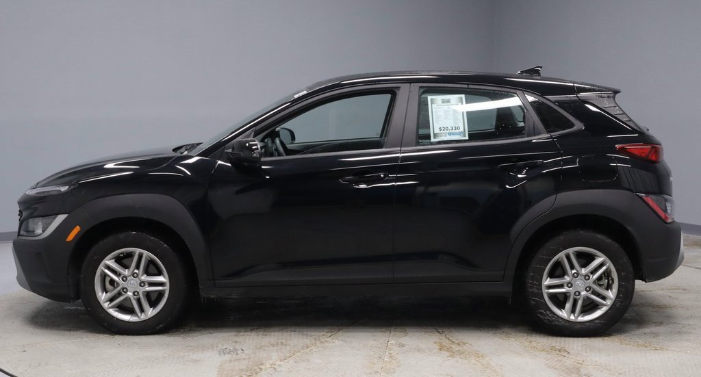 Certified 2023 Hyundai Kona SE w/ Cargo Package image 7