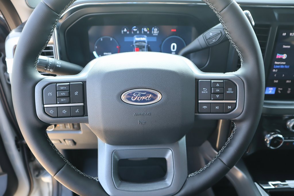 New 2025 Ford F250 Lariat w/ Black Appearance Package image 3