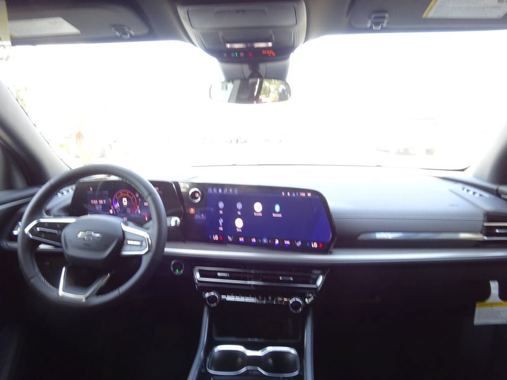 New 2026 Chevrolet Traverse LT w/ Midnight/Sport Edition FWD image 23