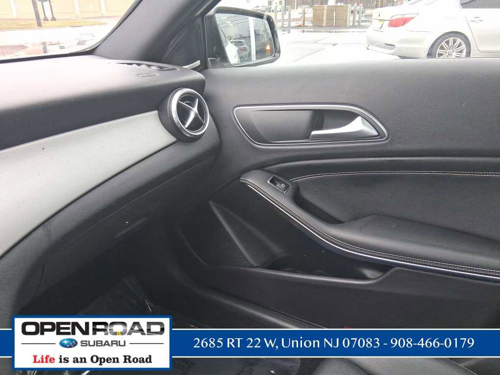 Used 2016 Mercedes-Benz GLA 250 4MATIC image 19