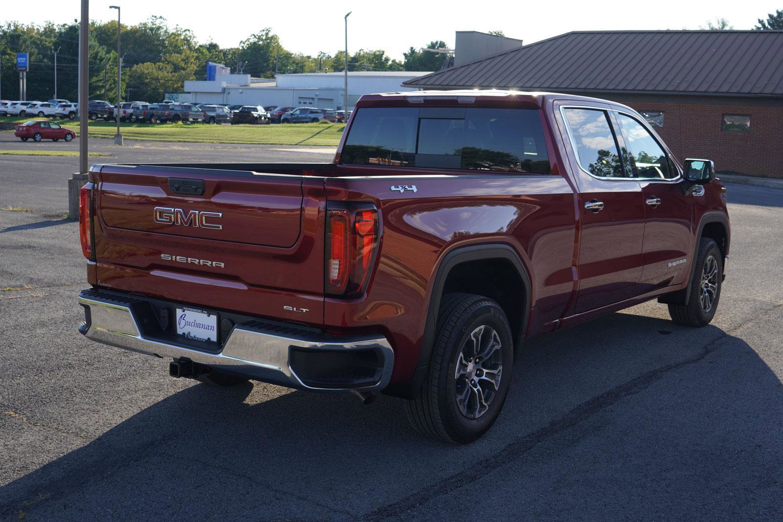 New 2026 GMC Sierra 1500 SLT w/ SLT Convenience Package image 3