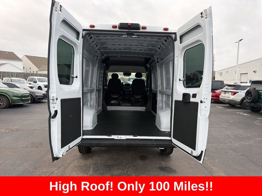 Used 2024 RAM ProMaster 2500 FWD image 25