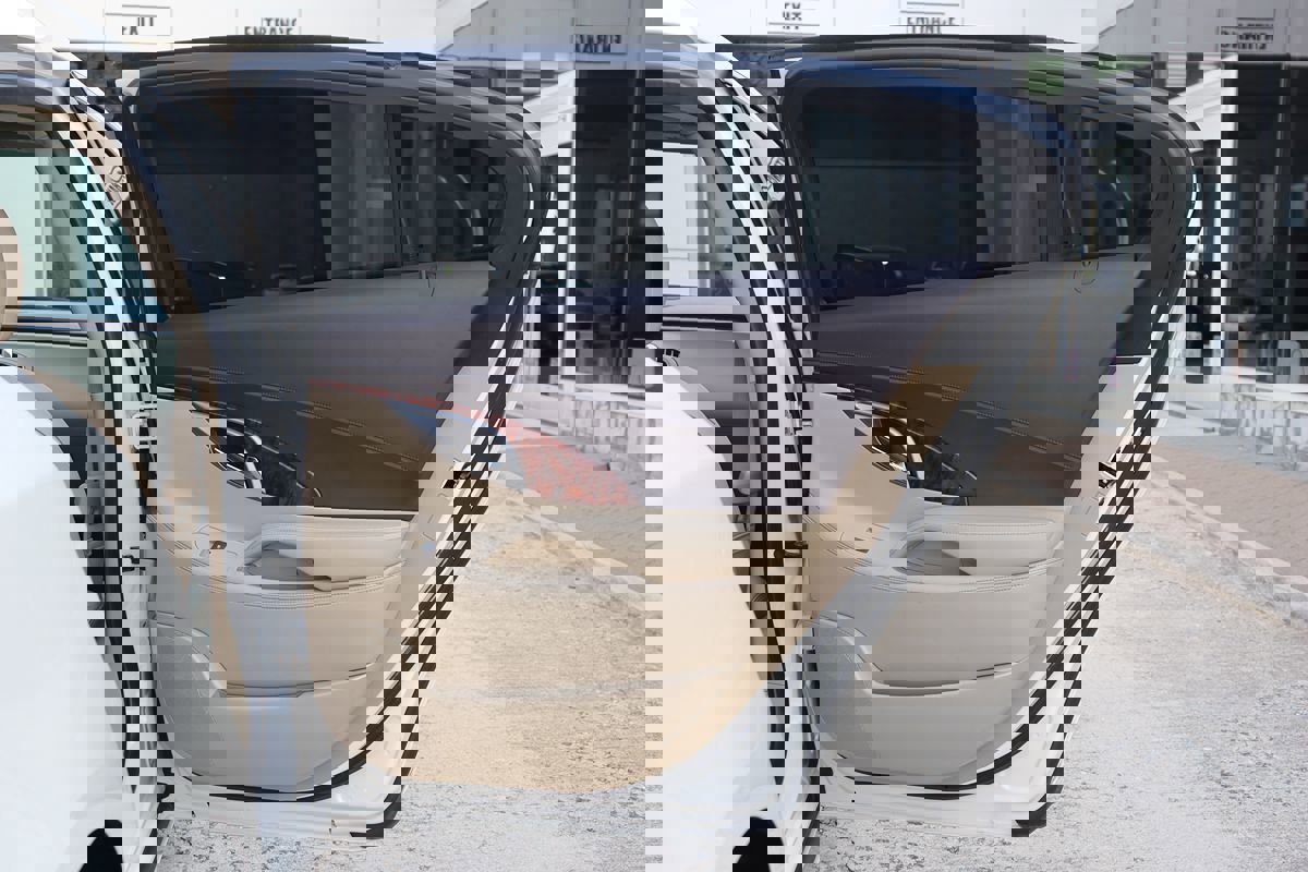 Used 2012 Buick LaCrosse Touring image 30