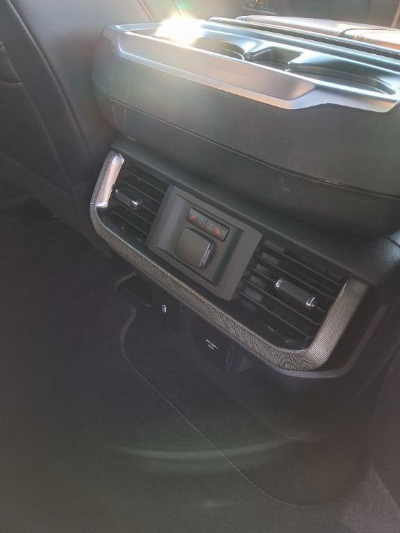 Used 2021 Ford F150 Platinum w/ FX4 Off-Road Package image 4