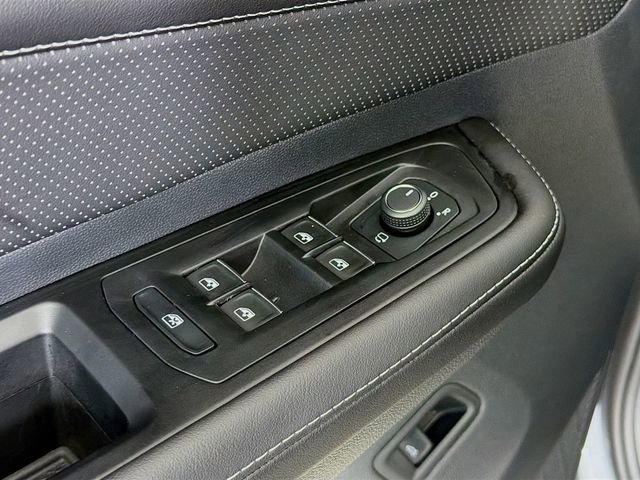New 2026 Volkswagen Atlas Cross Sport SEL Premium R-Line image 20