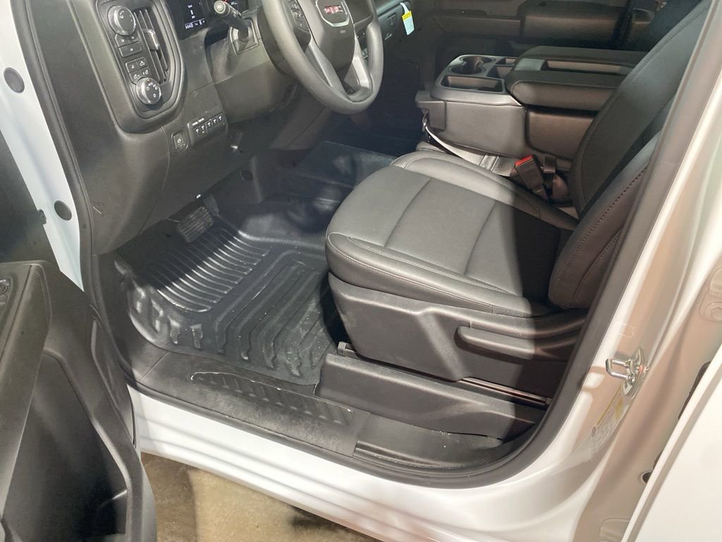 New 2026 GMC Sierra 2500 Pro w/ Convenience Package image 9