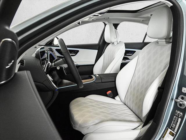Used 2024 Mercedes-Benz E 350 4MATIC Sedan image 18