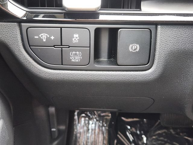 Certified 2026 Kia Sportage S AWD/4WD image 23