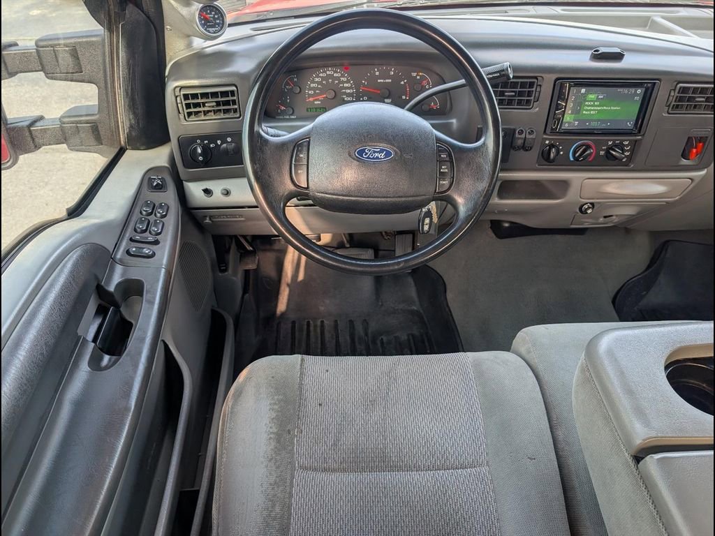 Used 2003 Ford F250 XL image 11