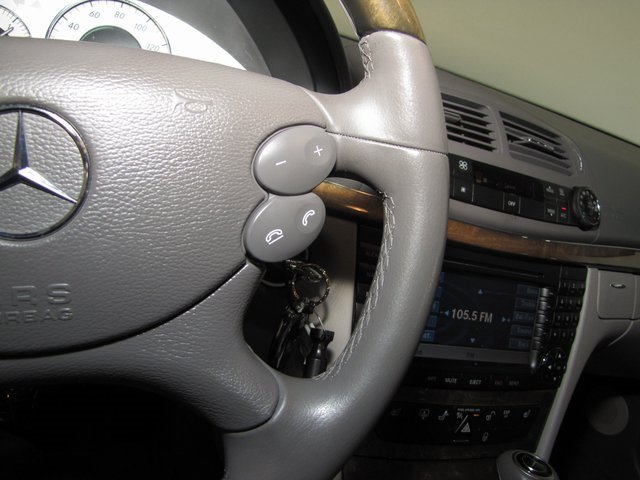 Used 2007 Mercedes-Benz E 350 Sedan image 6