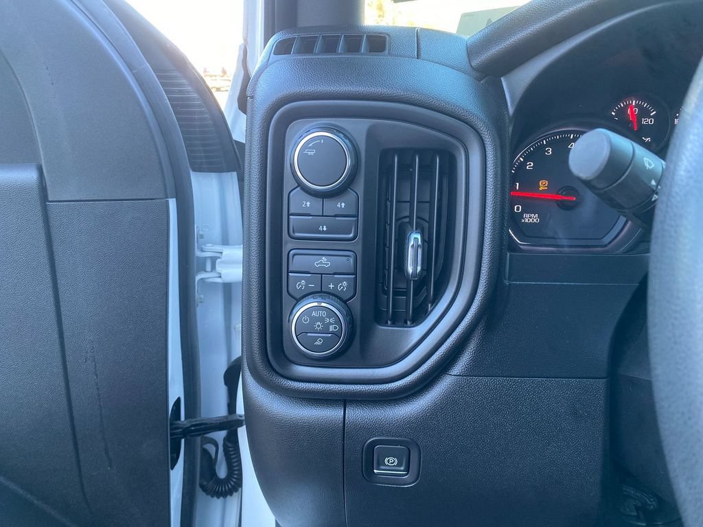 Used 2020 Chevrolet Silverado 2500 W/T w/ WT Convenience Package AWD/4WD image 14