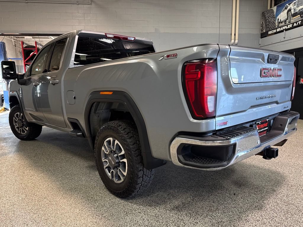 Used 2024 GMC Sierra 2500 SLE AWD/4WD image 4