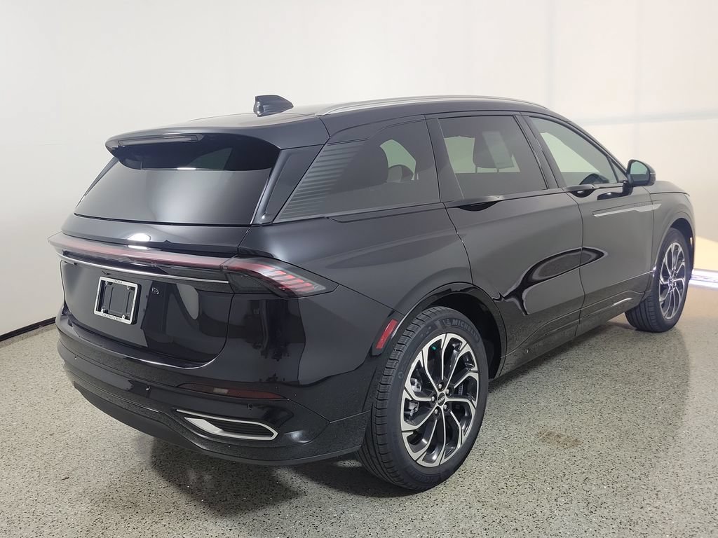 New 2026 Lincoln Nautilus Reserve AWD/4WD image 4