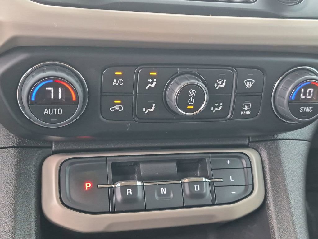 Certified 2023 GMC Acadia Denali FWD image 19