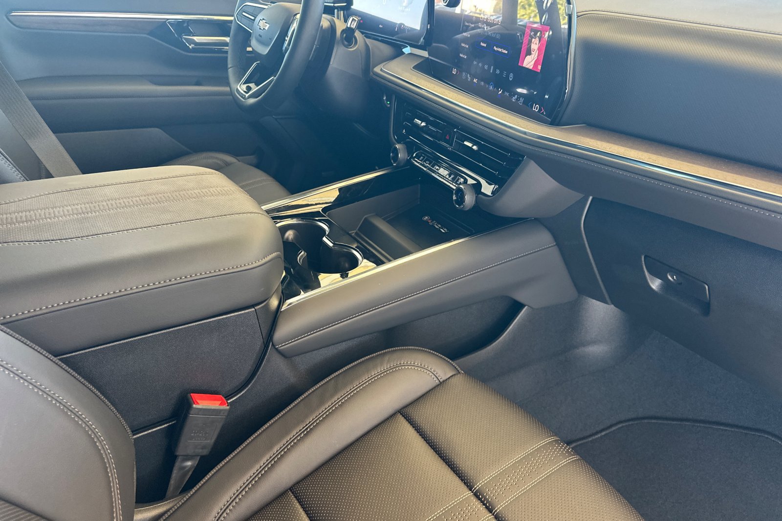 New 2026 Chevrolet Tahoe High Country RWD image 17